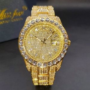 Gold wrest watch